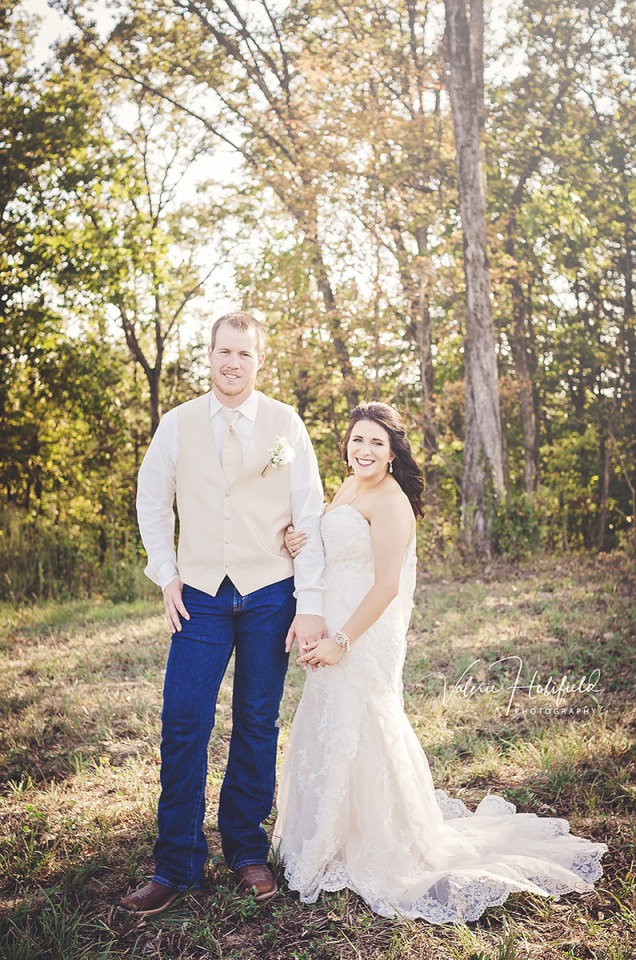 Ste. Genevieve Wedding Photographer | Levi & Chelsea, September 23, 2017 on their farm 