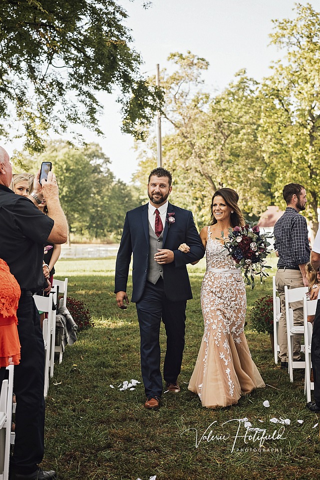 Jamie + Patrick, October 6, 2018 | Wedding in Kimmswick, MO  